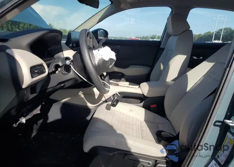 2024 Honda Hr-V Lx z USA, uszkodzony, nr VIN 3CZRZ1H32RM730840